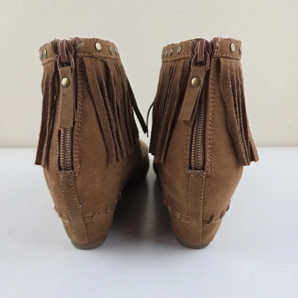 Arizona Tarlo Moccasin Style Faux Suede Fringe Ankle Boot Bootie Brown Womens 7M